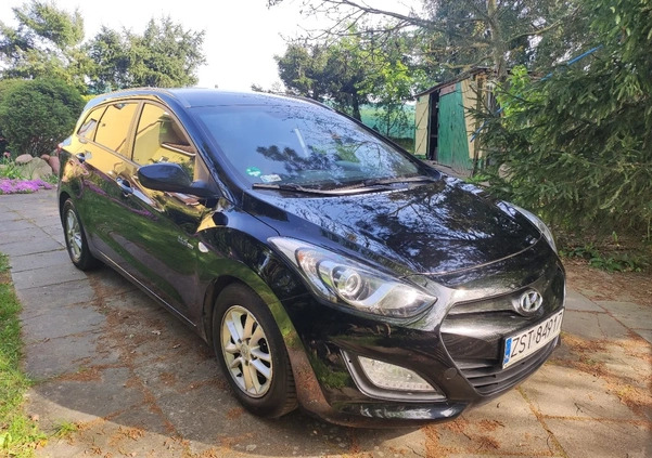 Hyundai I30 cena 26500 przebieg: 190799, rok produkcji 2013 z Lubaczów małe 326